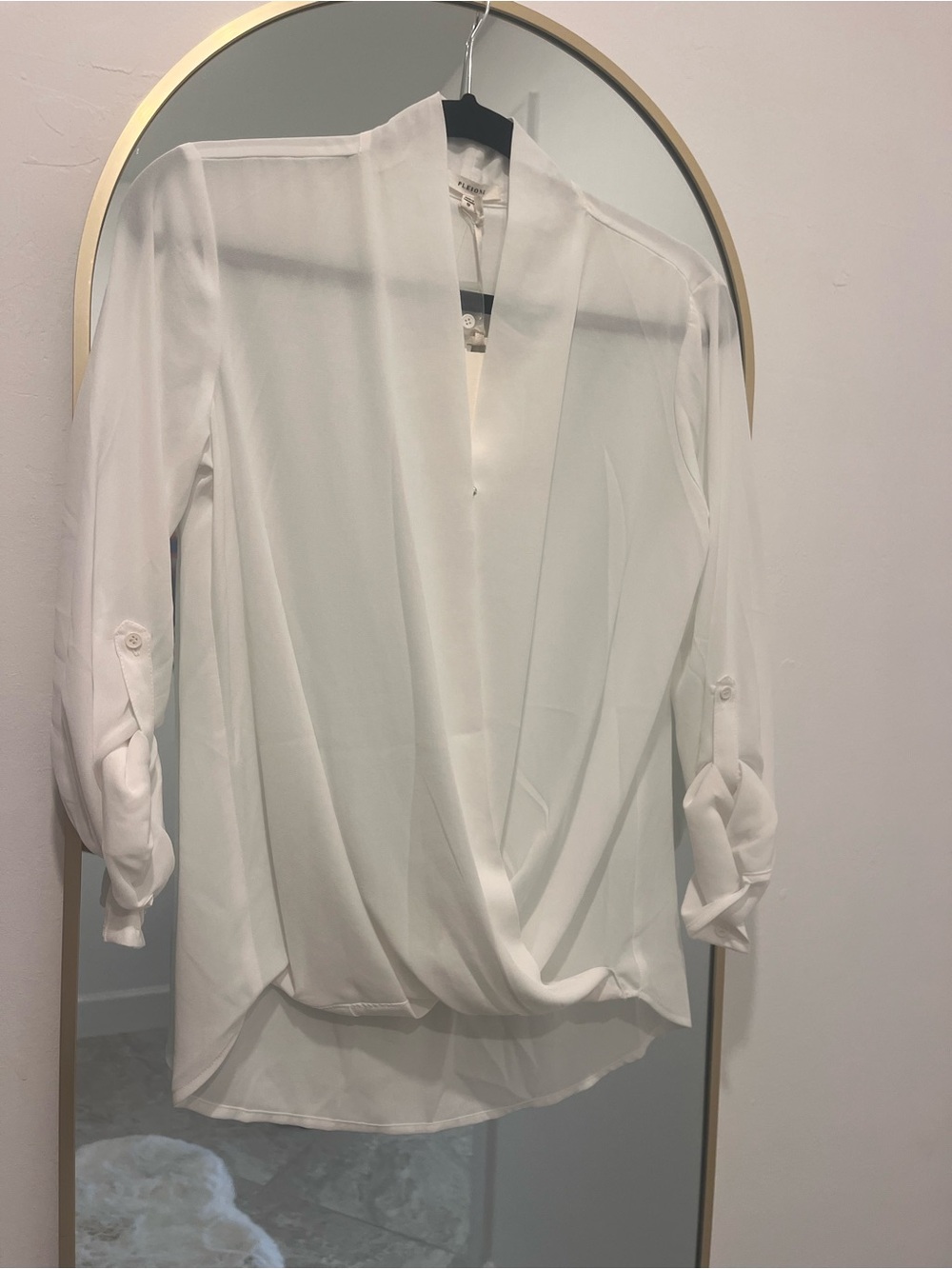 Pleione White Draped Surplice Blouse, Size XS